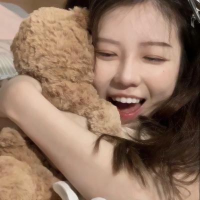 5个吓鬼的少年